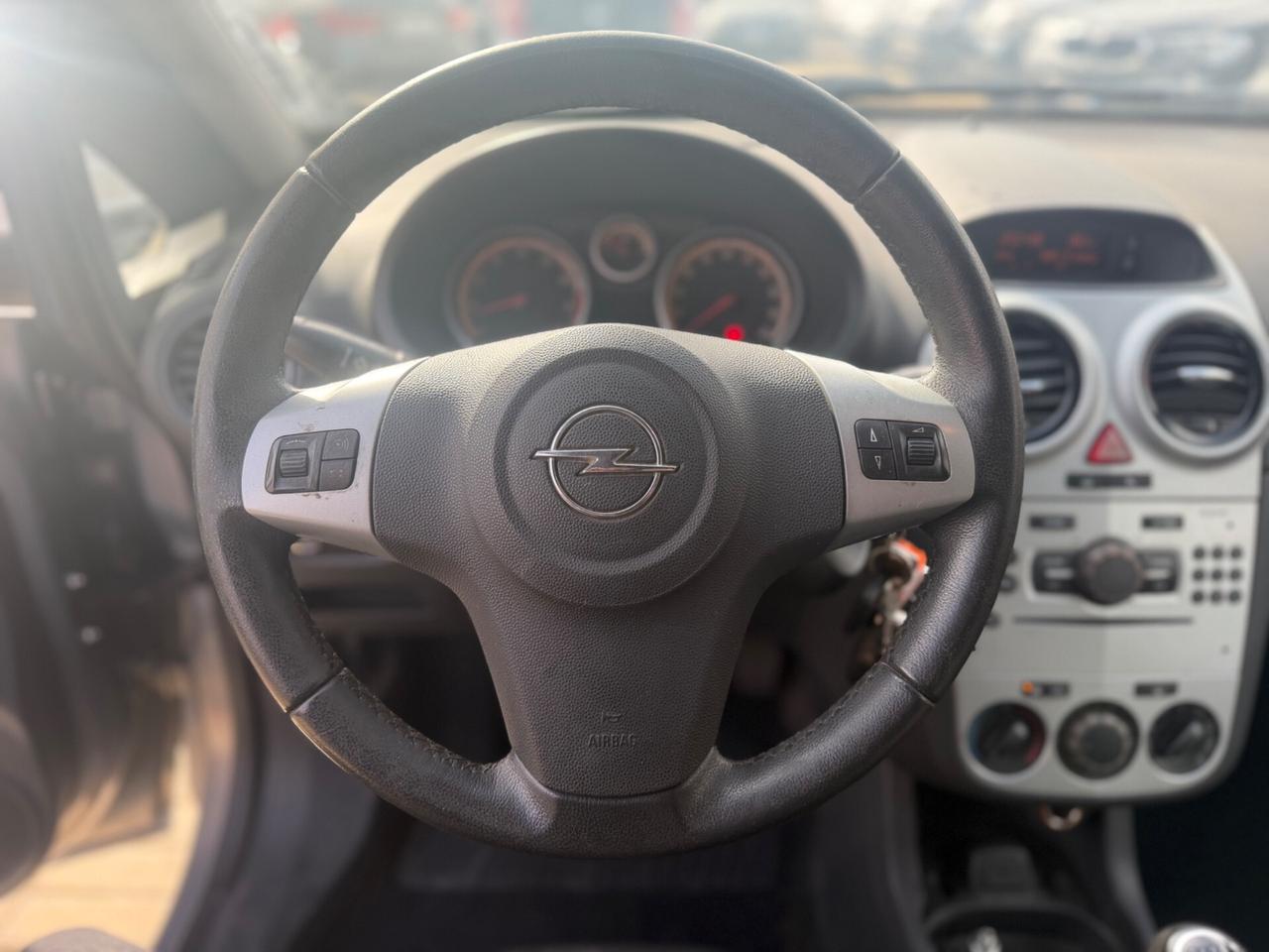 Opel Corsa 1.2 85CV 5 porte GPL-TECH Club