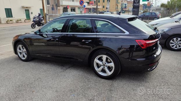 AUDI A6 Avant 40 TDI S tronic Sport "MATRIX"ACC