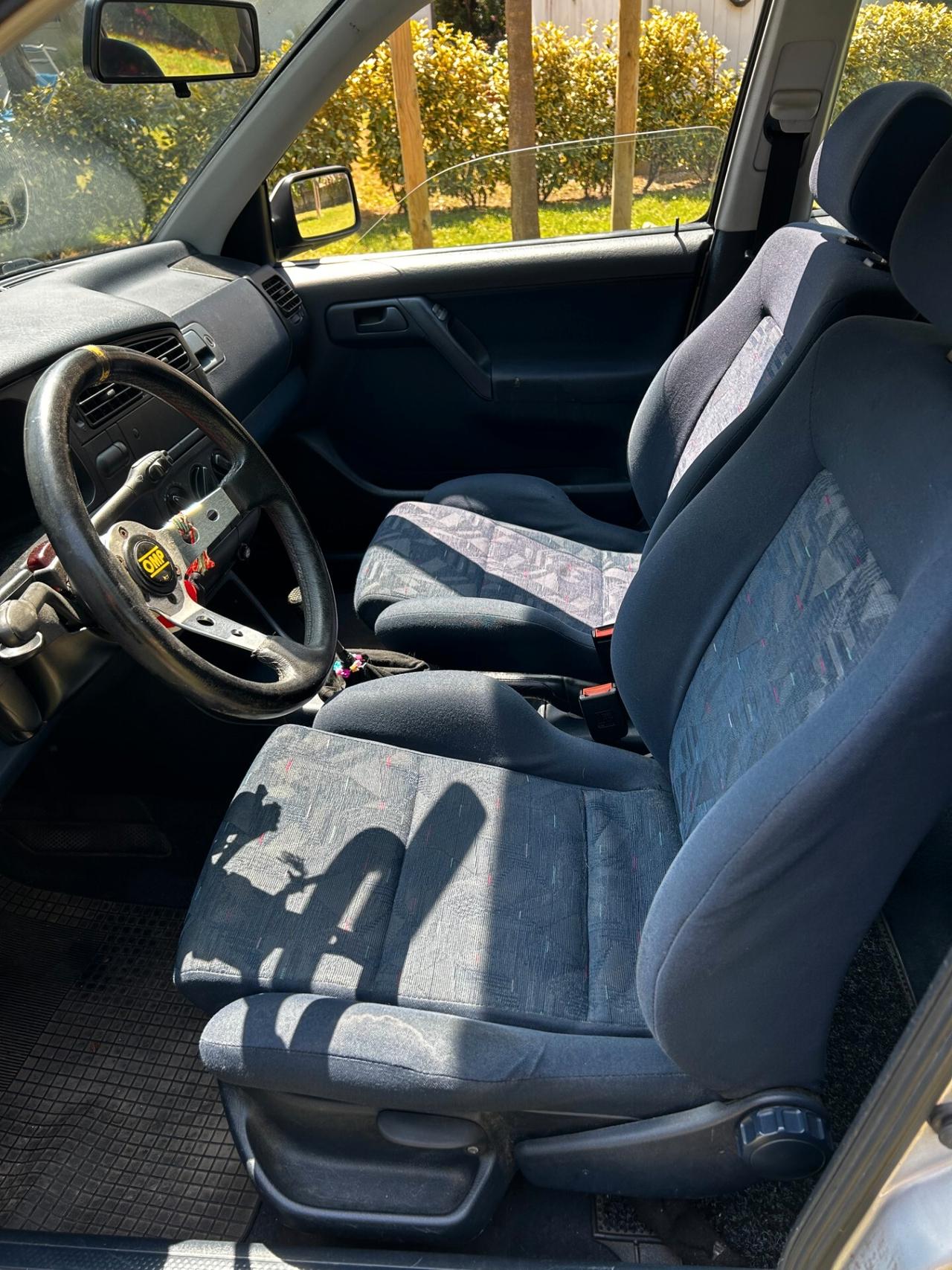Volkswagen Golf 2.8 VR6 cat 5 porte