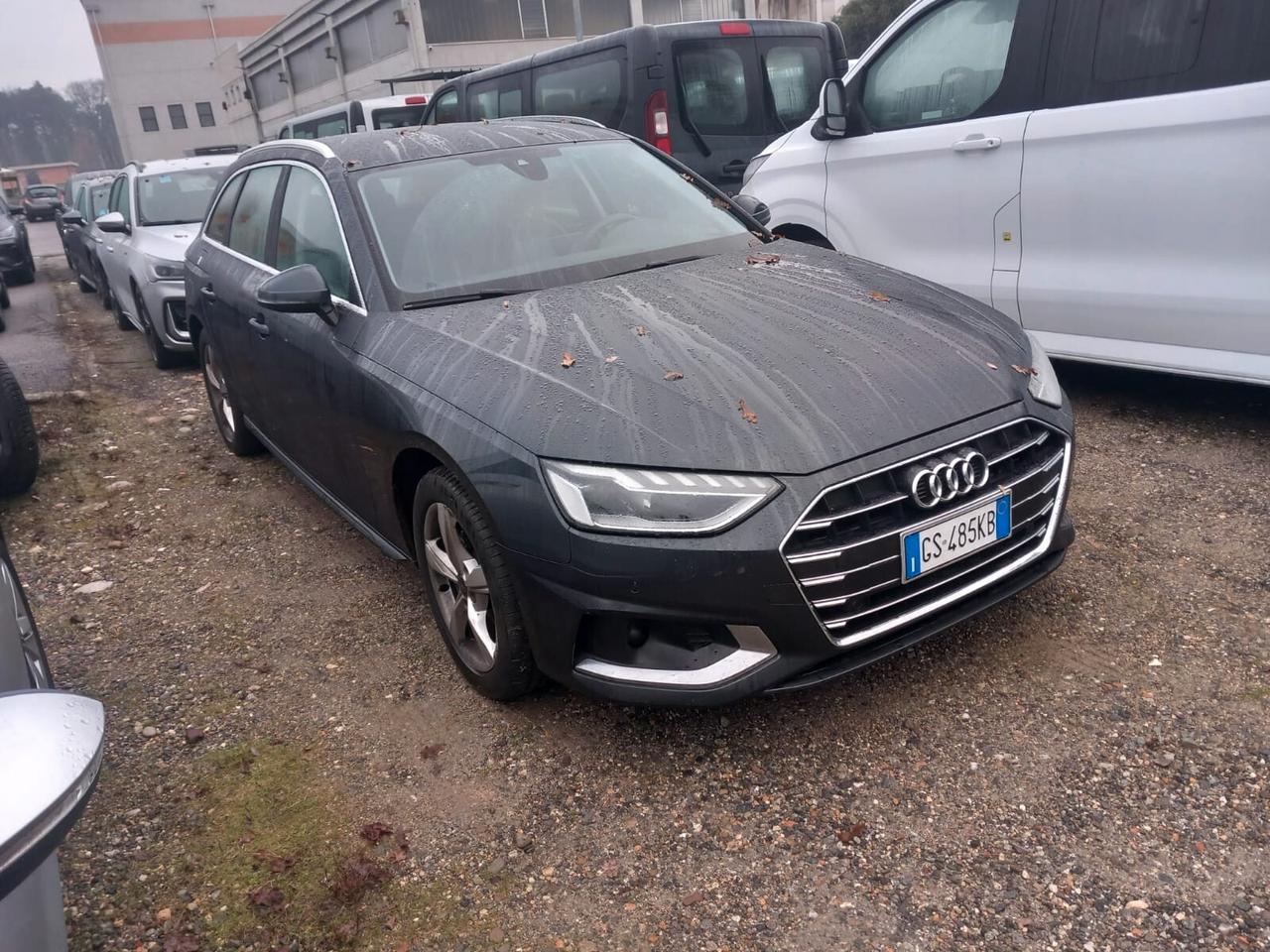 Audi A4 Avant 40 TDI S tronic line edition