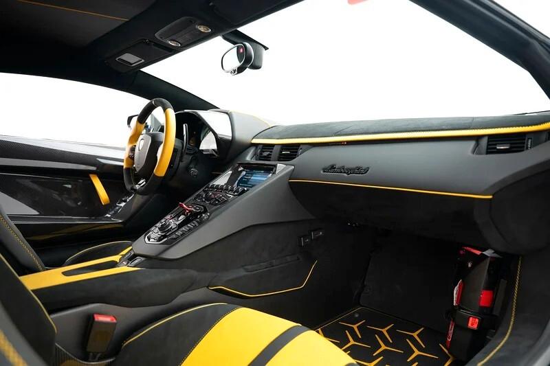 Lamborghini Aventador SVJ 6.5 V12 NOLEGGIO LUNGO TERMINE - LEASING FULL INCLUSIVE