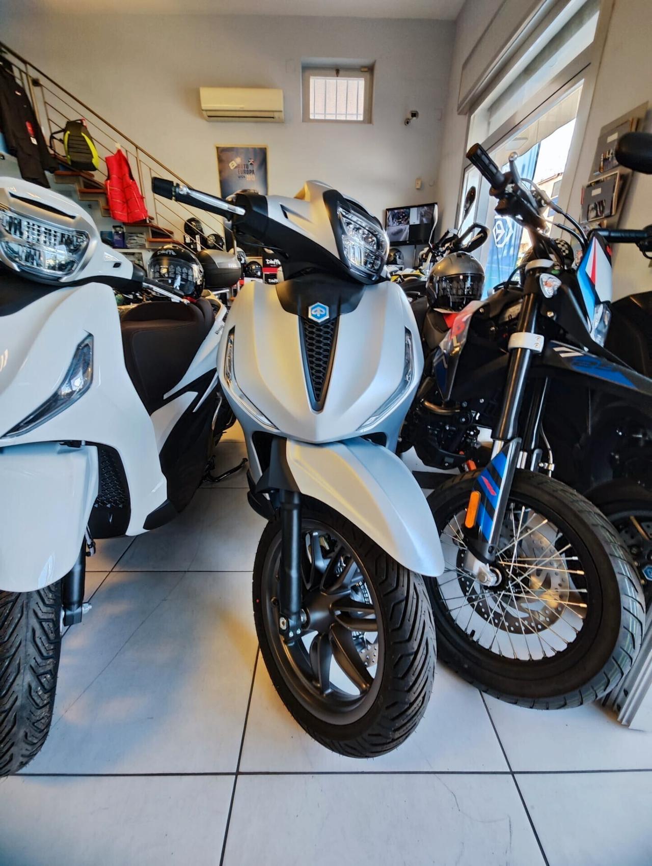 Piaggio Beverly 310 NUOVO 2024