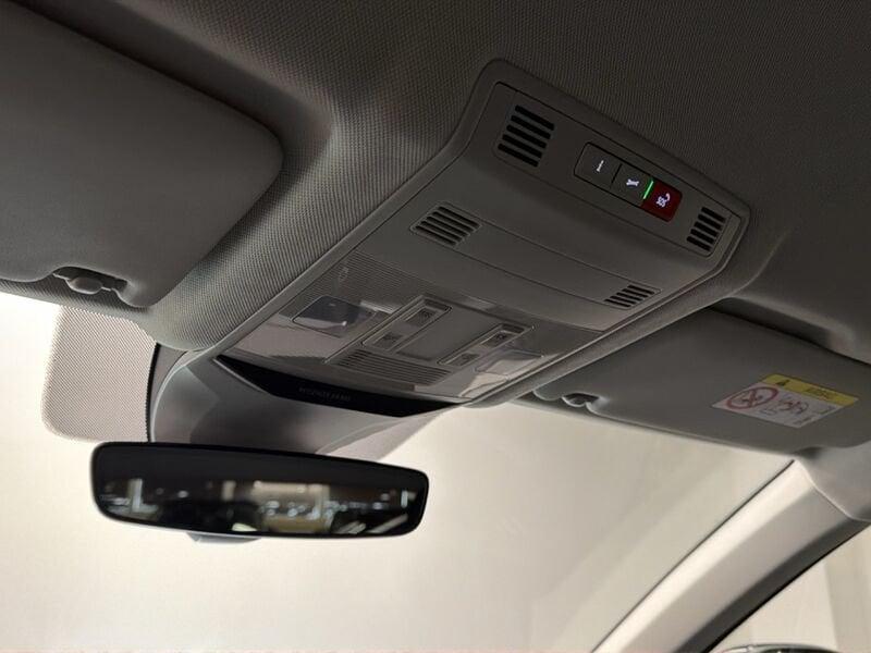 Volkswagen T-Roc Nuovo Edition Plus 1.0 TSI 85 kW (115 CV) Manuale