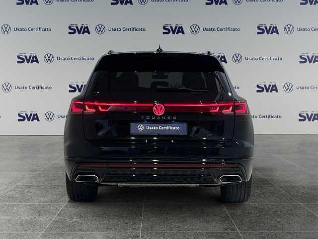 Volkswagen Touareg 3ª serie 3.0TDI V6 231CV R-Line - TECH PACK