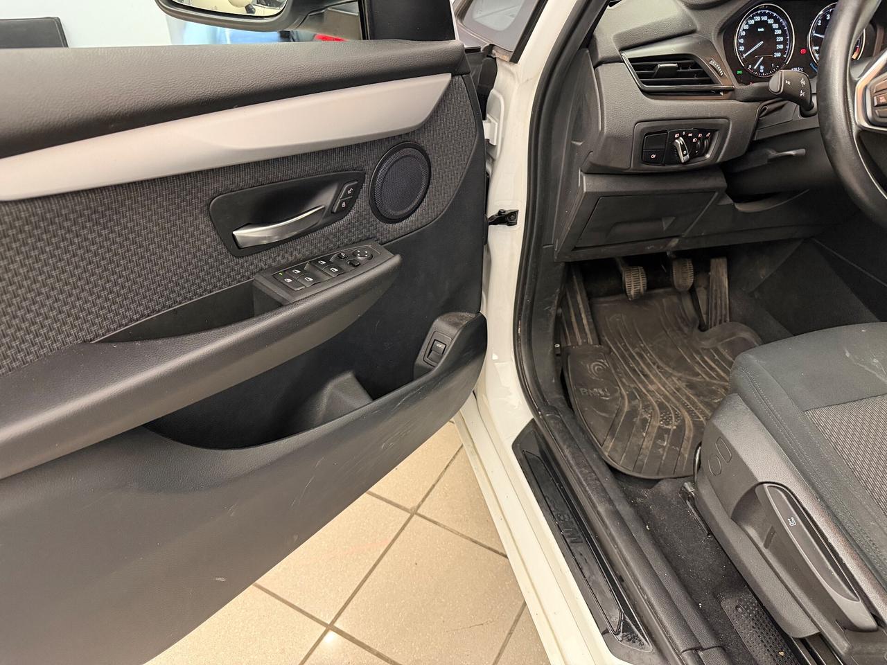 Bmw 216 216d Active Tourer Luxury,