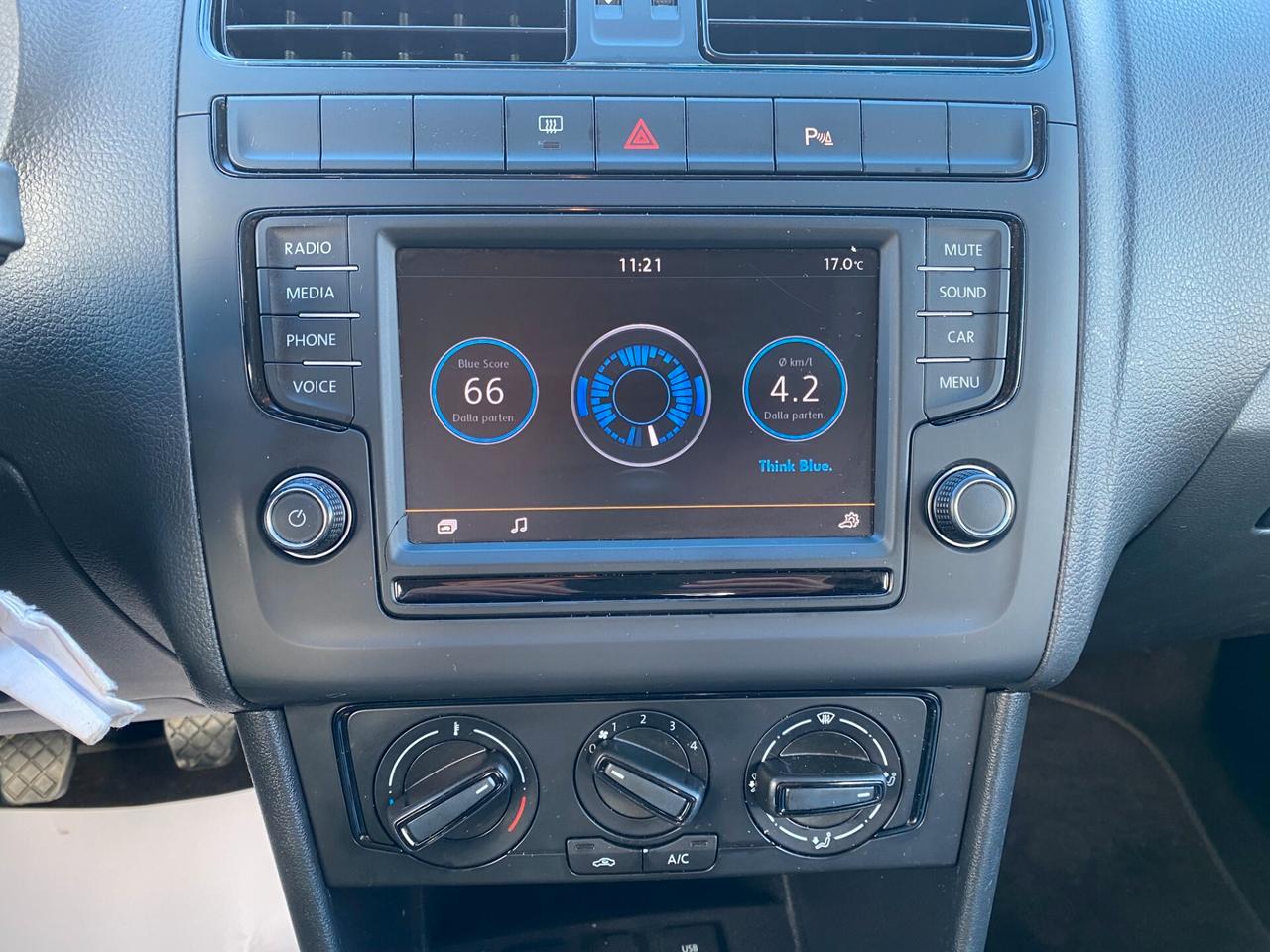 VOLKSWAGEN Polo 1.0 Benz. 5p. GARANTITA