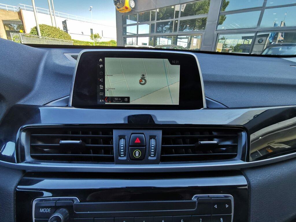 BMW X1 16 d Business sDrive