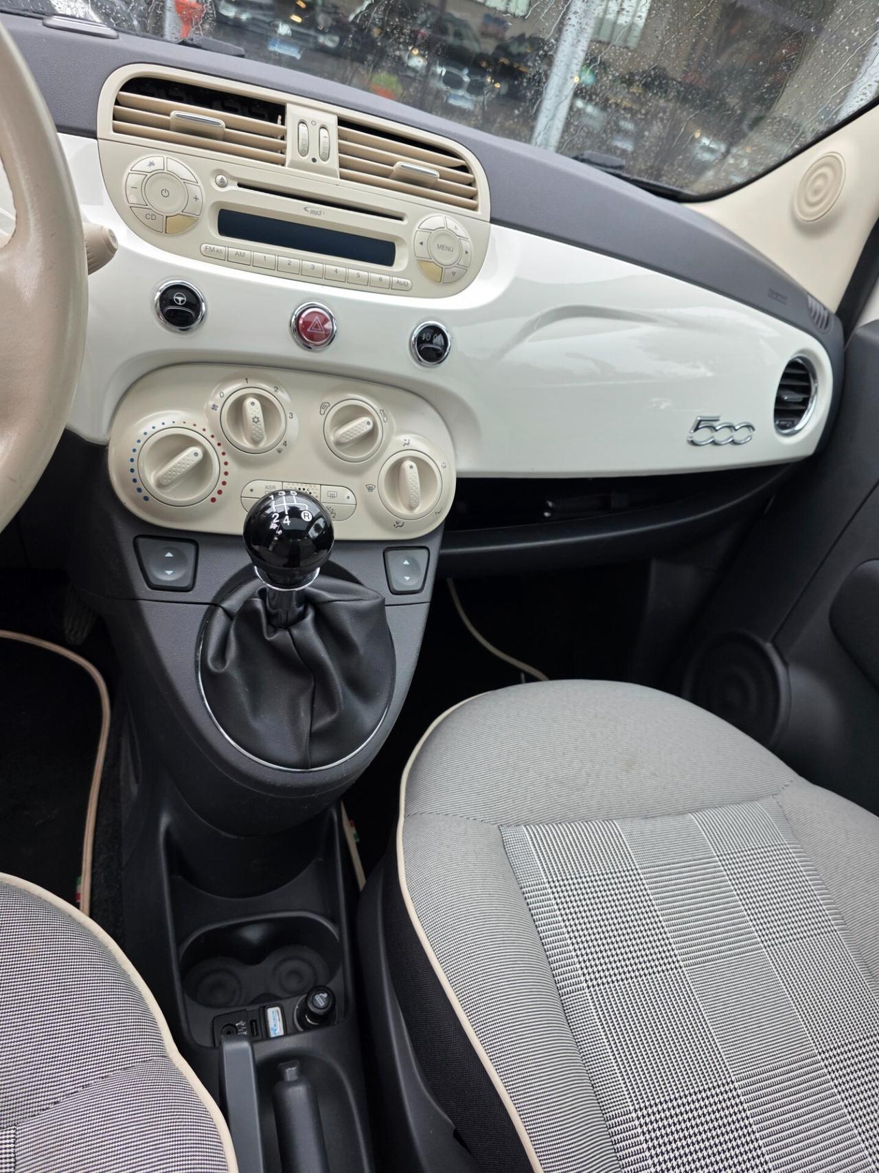 Fiat 500 1.2 Lounge