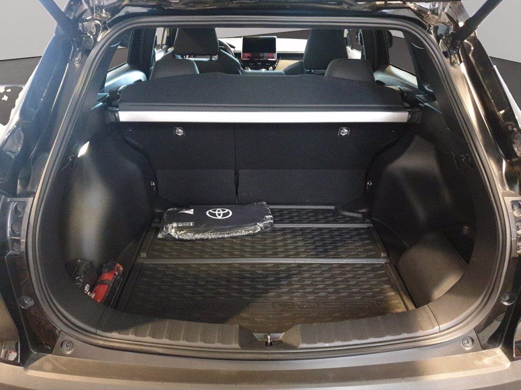 TOYOTA Corolla cross 2.0h trend 2wd 197cv e-cvt del 2024