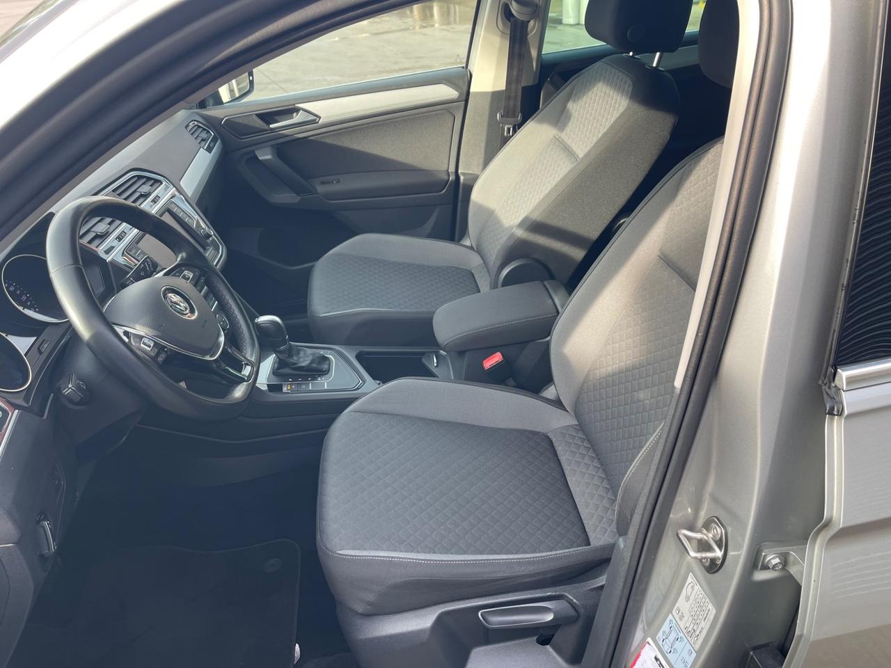 Volkswagen Tiguan 2.0 TDI SCR DSG Business BlueMotion Technology