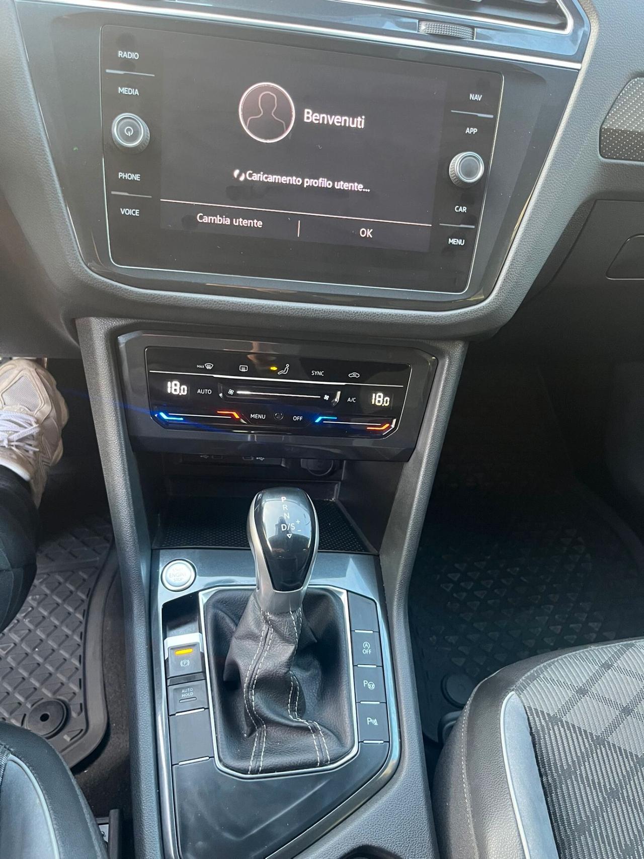 Volkswagen Tiguan 2.0 TDI 150 CV SCR DSG R-Line