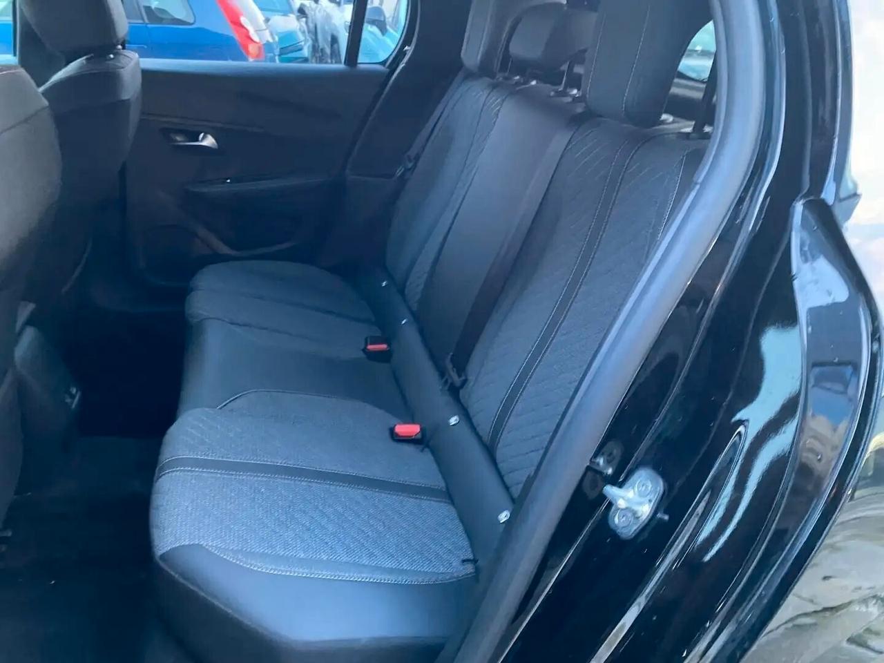 Peugeot 208 PureTech 100 Stop&Start 5 porte Allure OK NEOPATENTATI