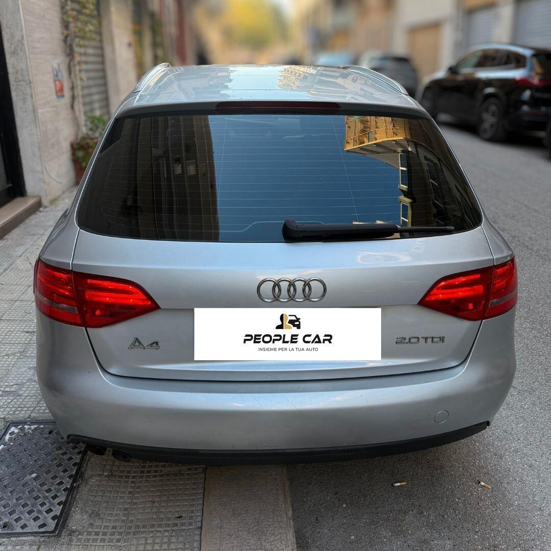 Audi A4 2.0 TDI 143CV **CAMBIO AUTOMATICO**