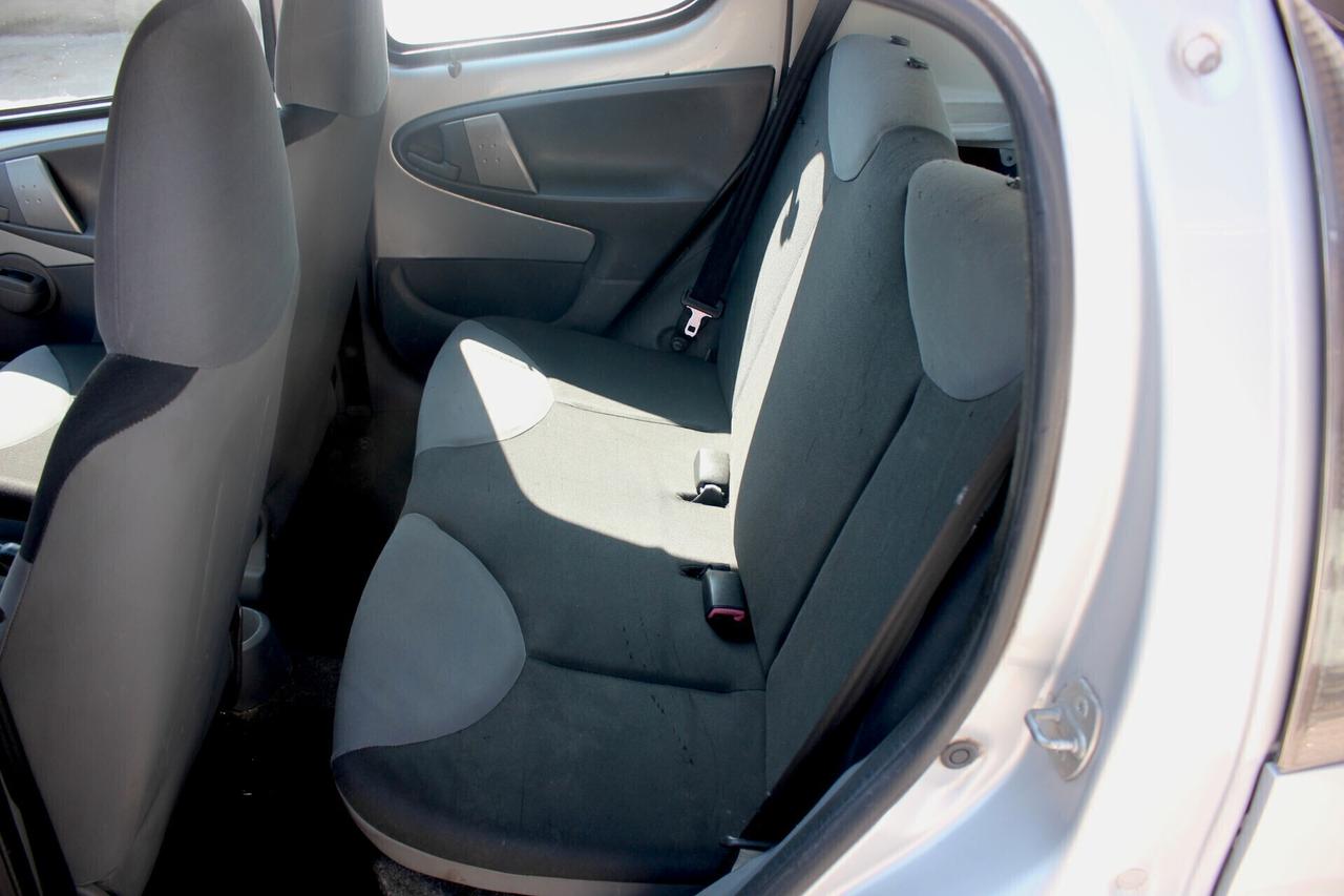 Citroen C1 1.0 68 CV 5 PORTE NEOPAT OK GARANZIA 12 MESI TAGLIANDATA