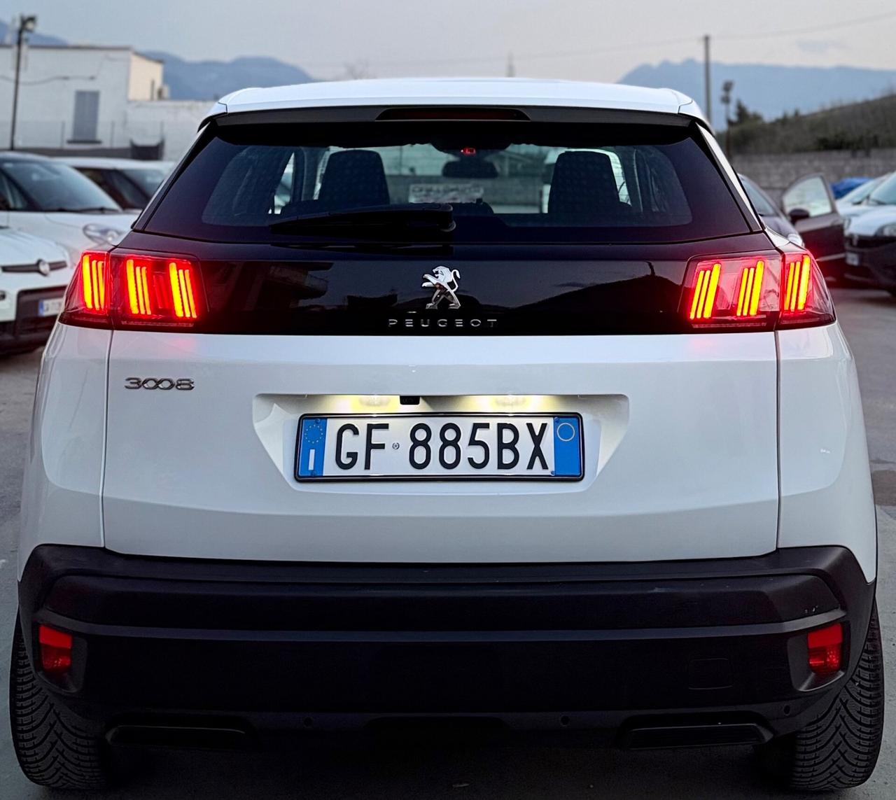 Peugeot 3008 1.5 Diesel Automatica 130 Cv
