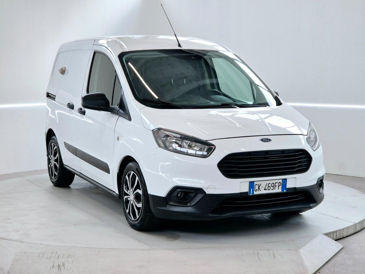 FORD TRANSIT COURIER