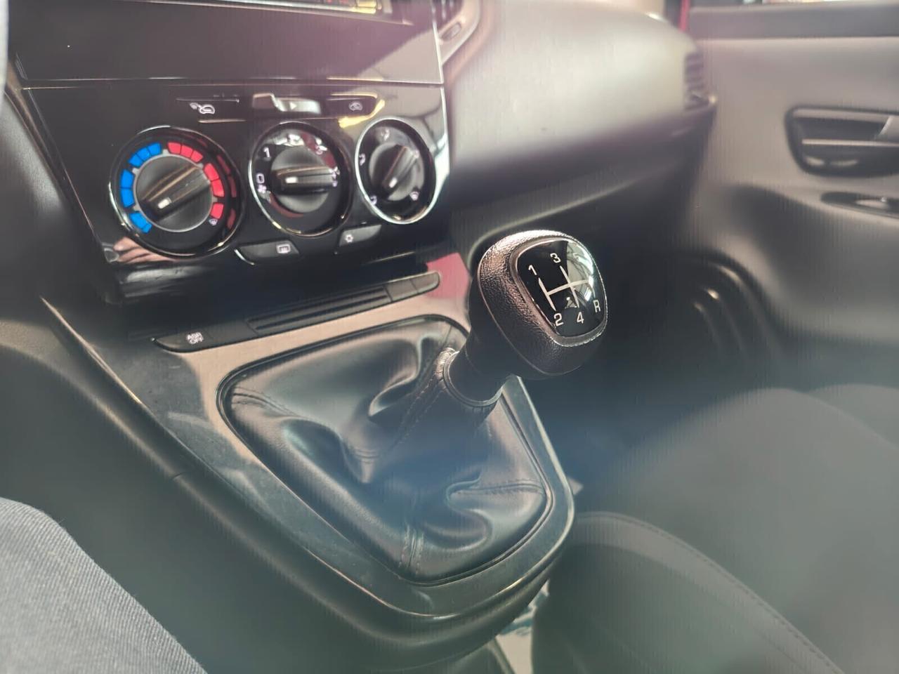 Lancia Ypsilon 1.3 MJT 16V 80 CV 5 porte S&S Platinum