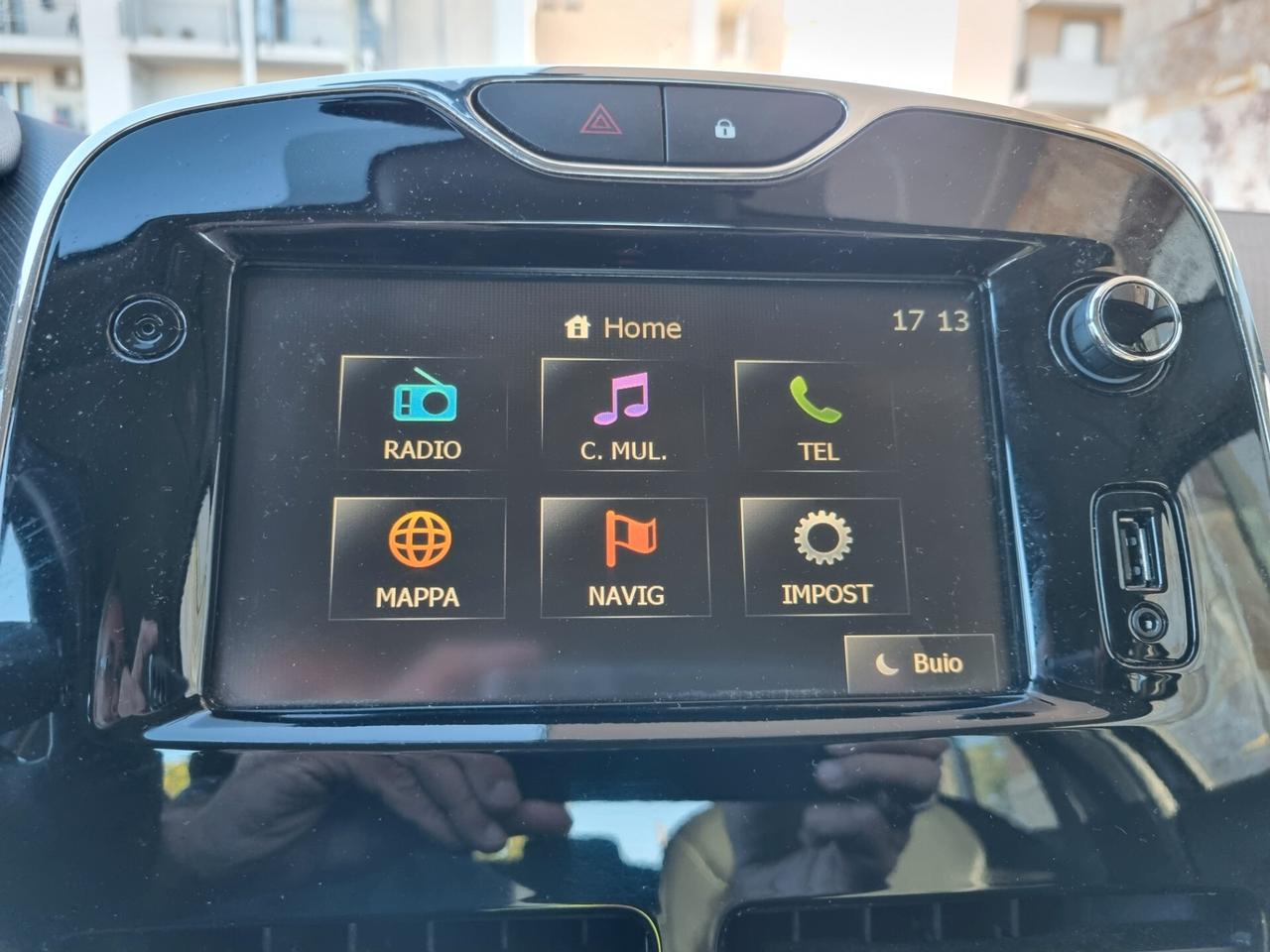 Renault Clio 1.2 75CV 5 porte Costume National