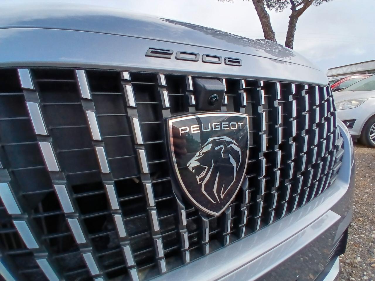 Peugeot 2008 PureTech 100 S&S Allure