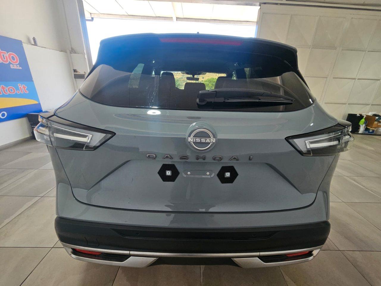 Nissan Qashqai 1.3 mhev N-Connecta 2wd 140cv + TETTO PANORAMA *KM 0*