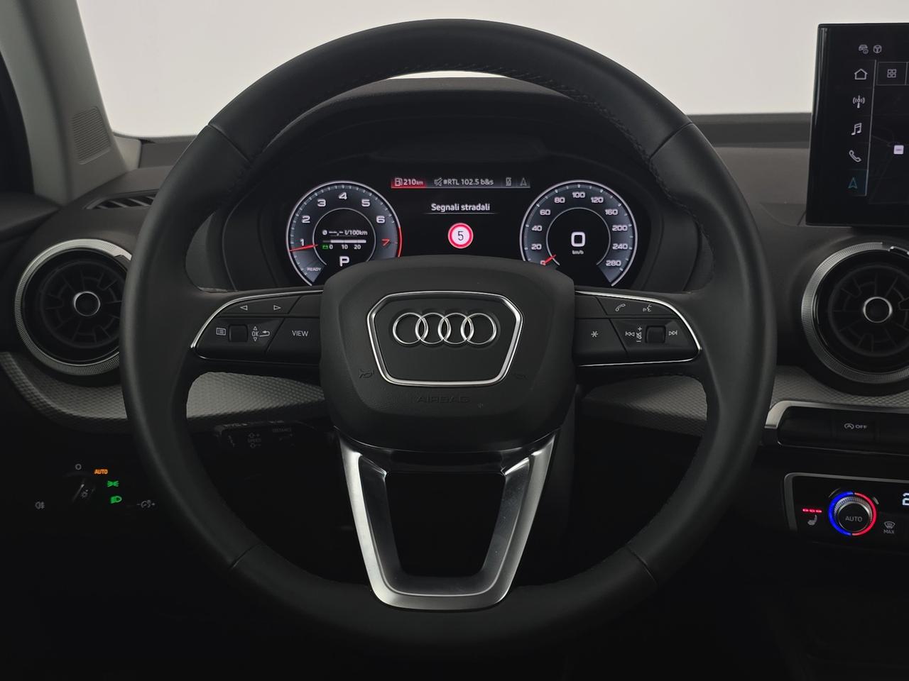 Audi Q2 35 1.5 tfsi s line edition s-tronic