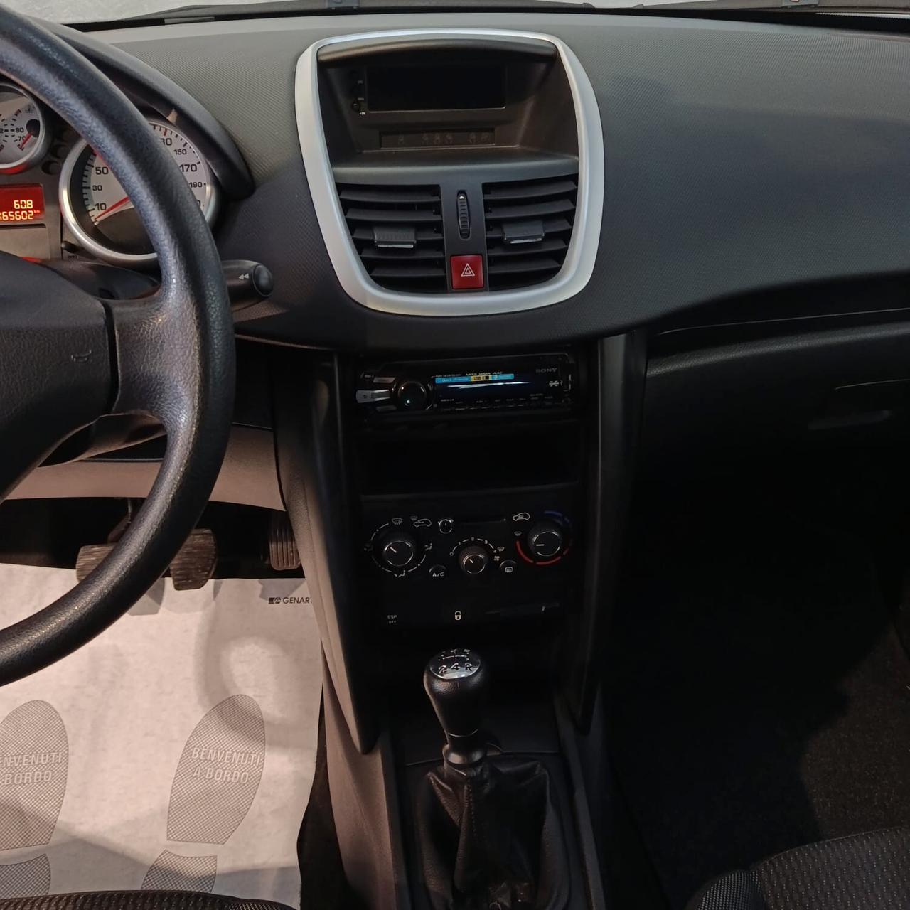 Peugeot 207 1.4 VTi 95CV 5p. XS
