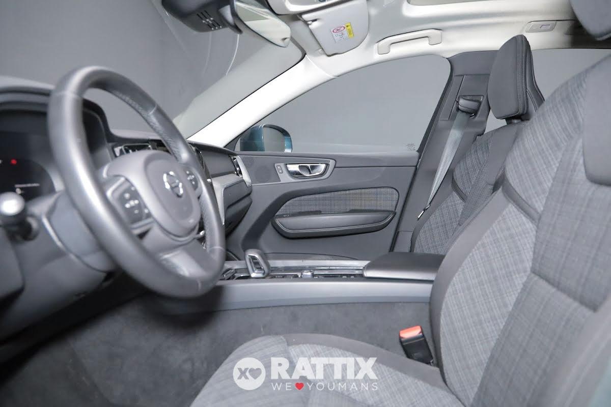 Volvo XC60 2.0 t6 recharge phev obc 3,7kW Core awd auto + tetto apribile