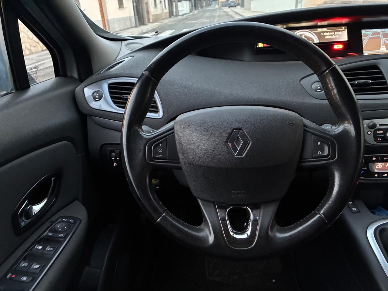 Renault Scenic Scénic dCi 110 CV EDC Limited