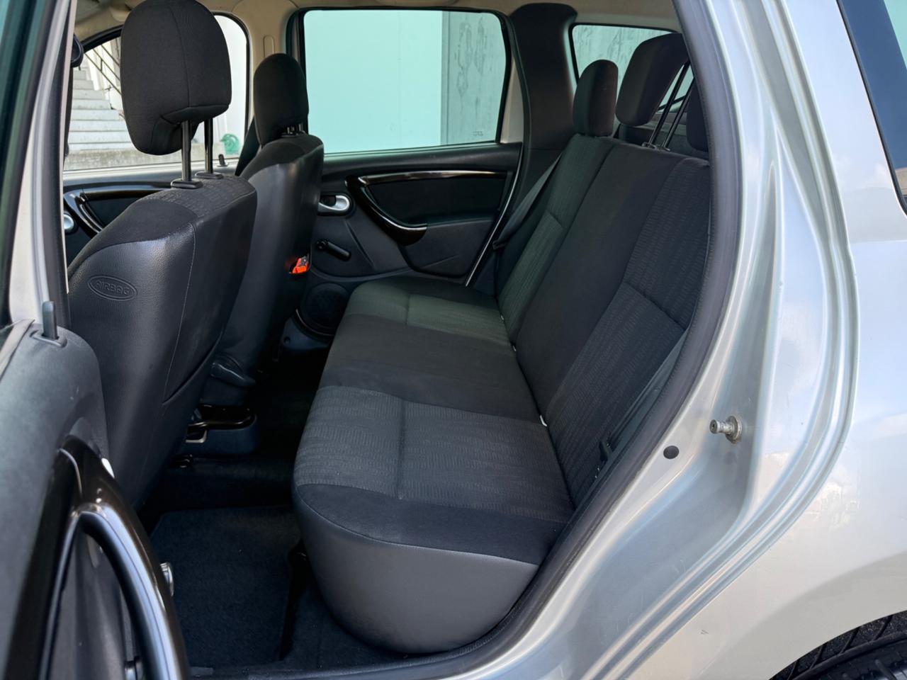 Dacia Duster 1.6 GPL DI SERIE 2032 NEOPAT. 2012