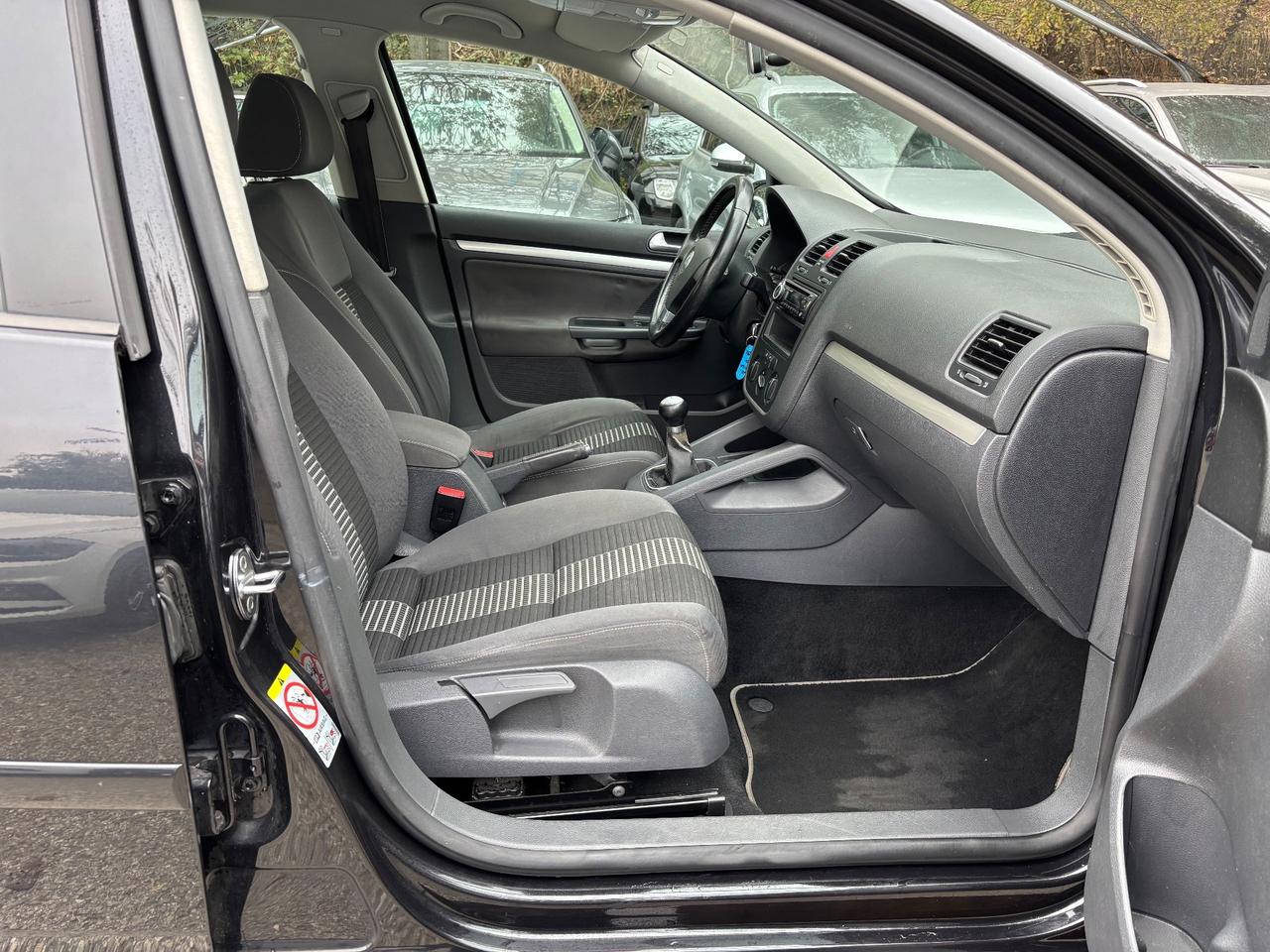 Volkswagen Golf 1.6 5p. United ok neopatentati