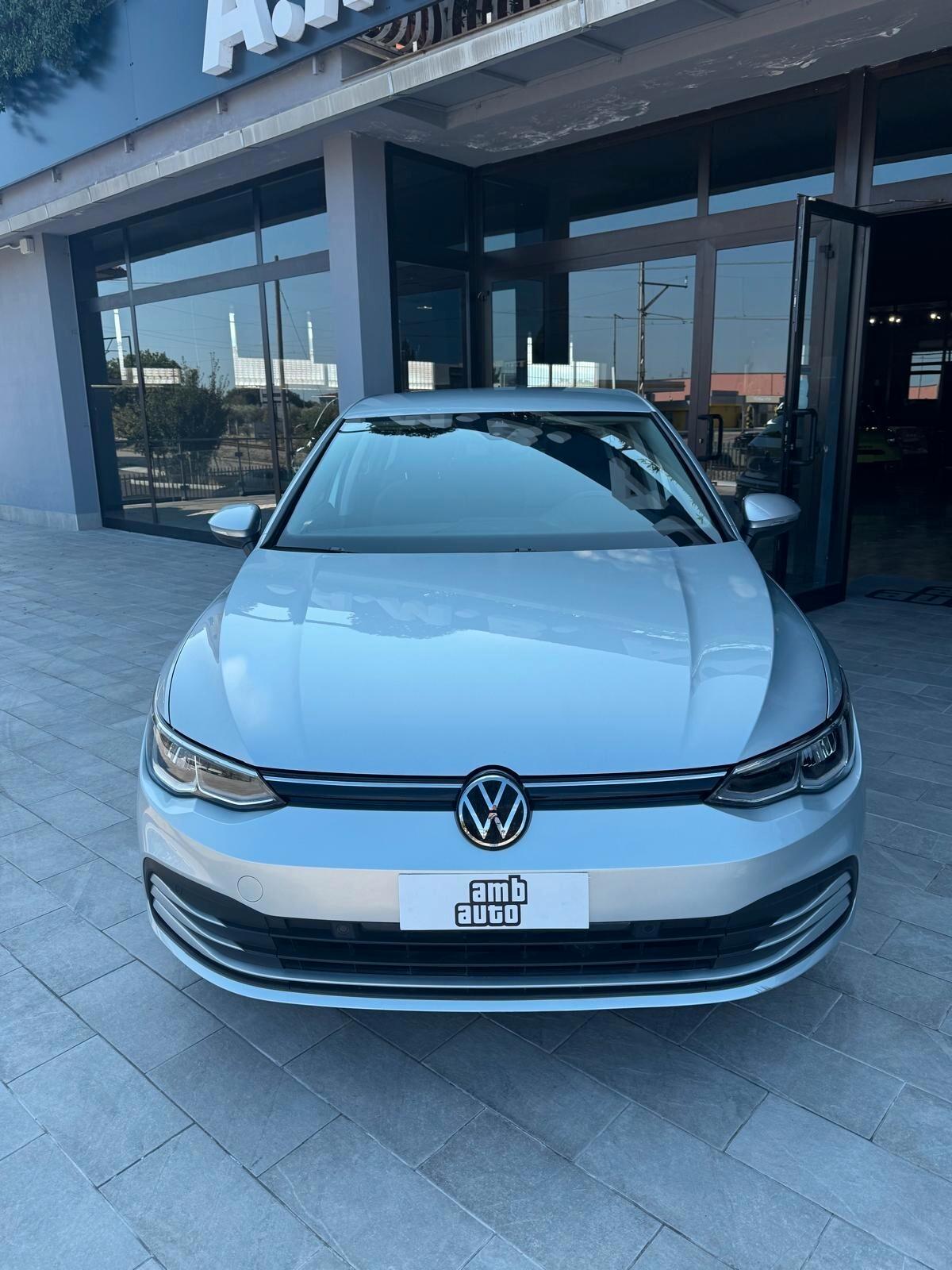 Volkswagen Golf 2.0 TDI DSG 115CV