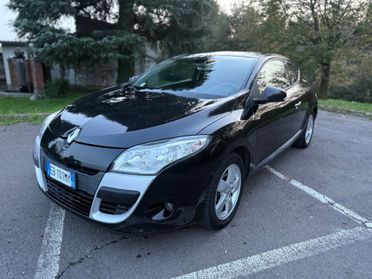 Renault Megane Mégane Coupé 1.6 Dynamique