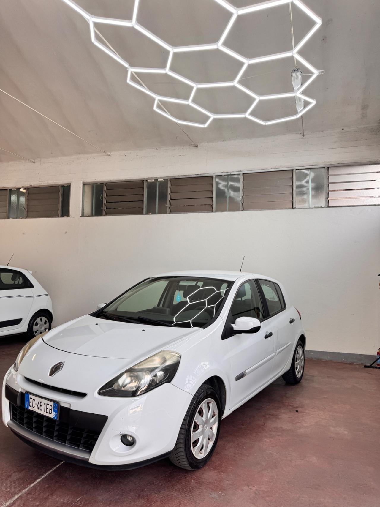 Renault Clio 1.2 16V 5 porte GPL Dynamique