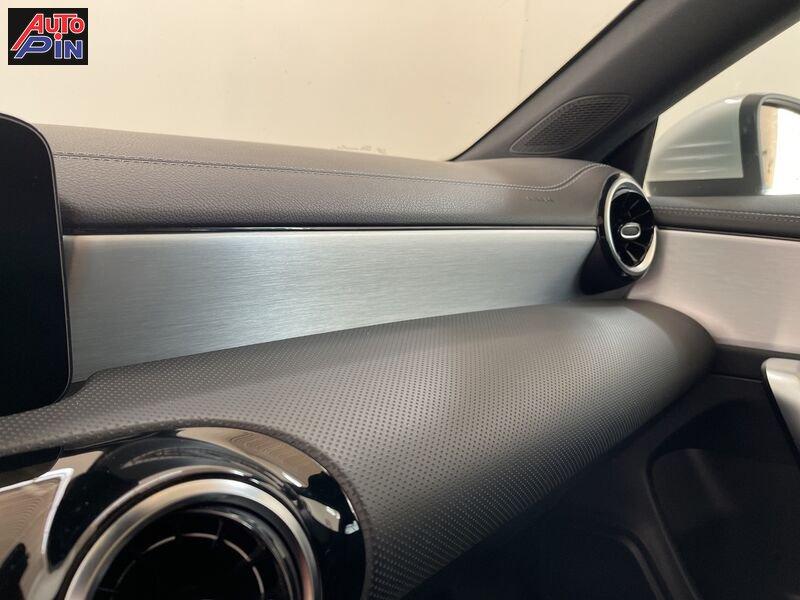 Mercedes-Benz CLA S.Brake 180 d AutoCLA matic Shooting Brake *Tetto*Cerchi*