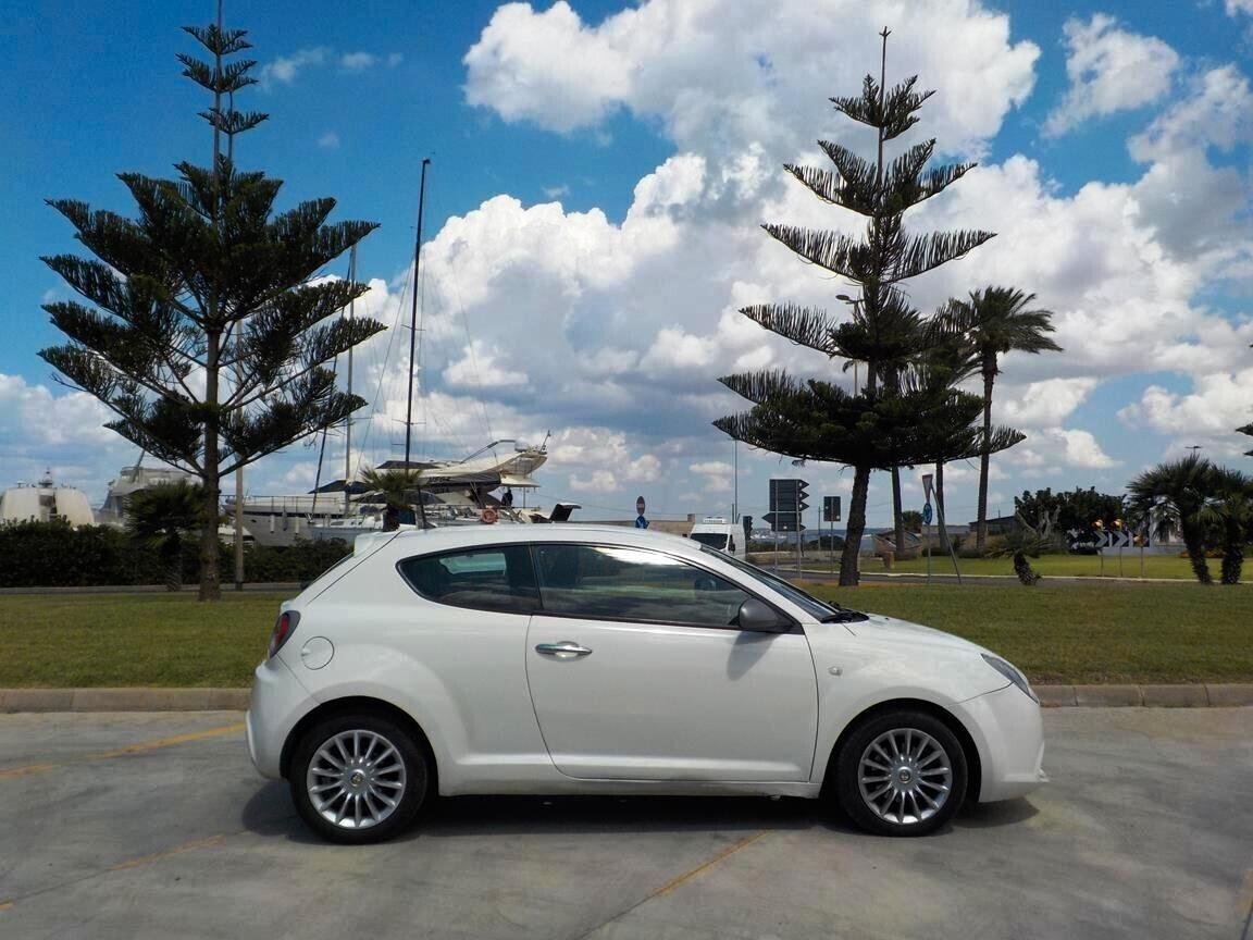 Alfa Romeo MiTo 1.3 JTDm 85 CV S&S Distinctive