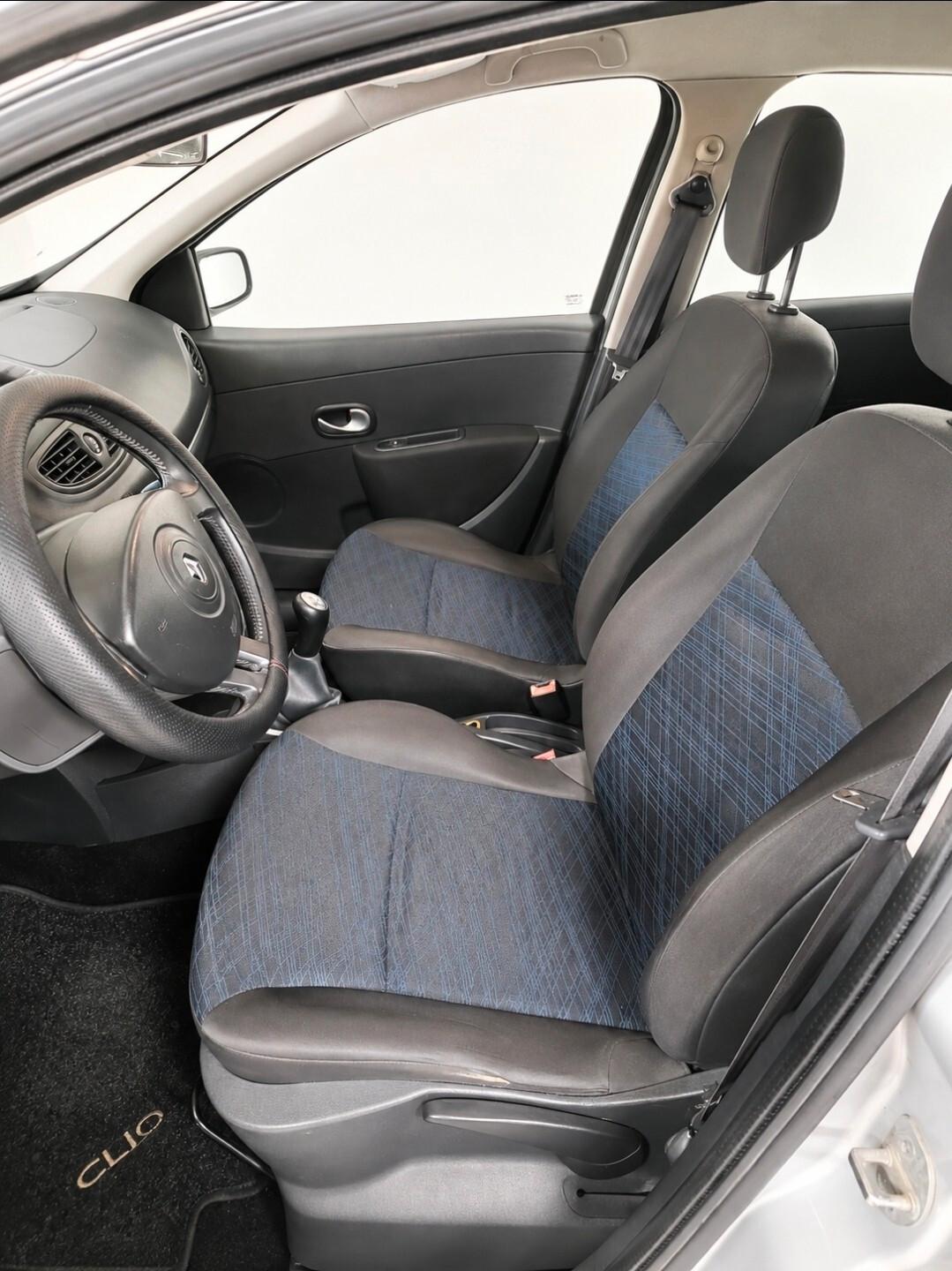 Renault Clio 1.2 16V 5 porte Dynamique