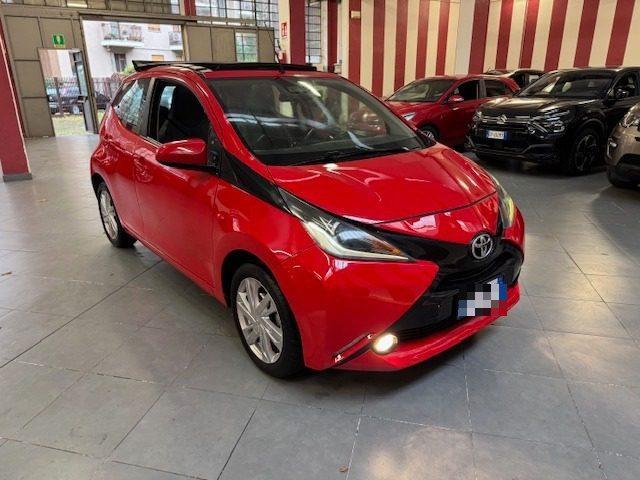 TOYOTA Aygo 1.0 VVT-i 69 CV 5 porte x-wave