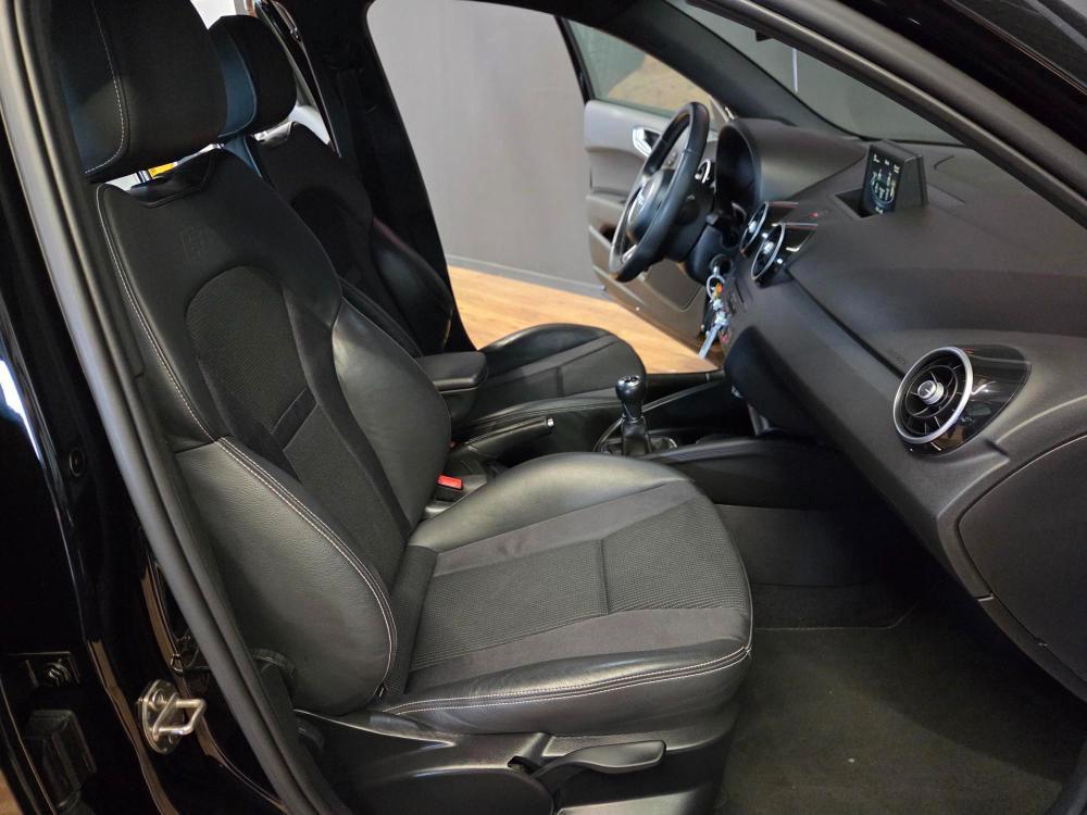 Audi A1 Sportback 1.6 tdi S Line Edition 105cv