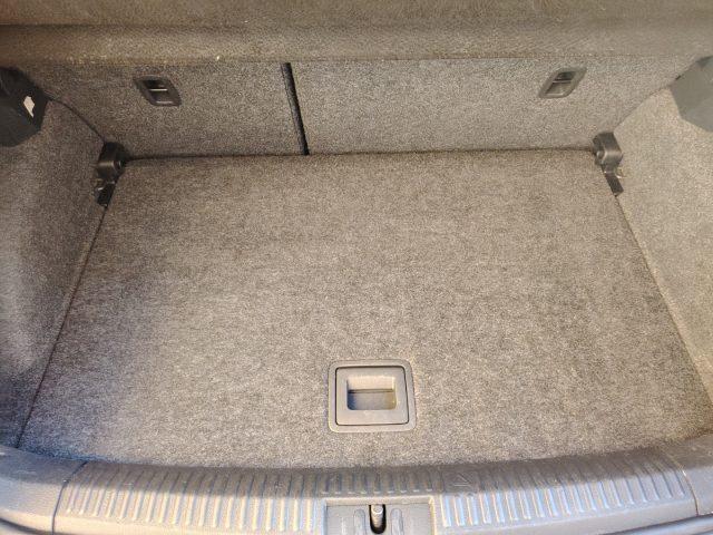 VOLKSWAGEN Polo 1.4 5 porte Highline NEOPATENTATI