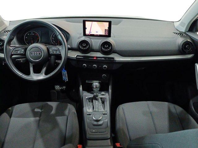 AUDI Q2 30 TDI S tronic Business