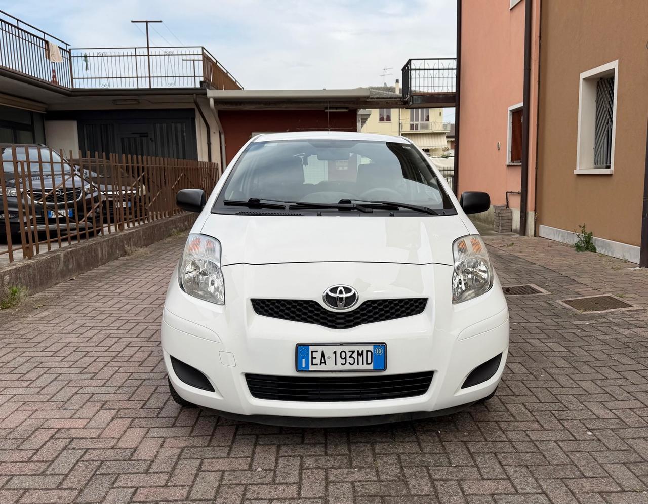 Toyota Yaris 1.0 Benzina Ok Neopatentati
