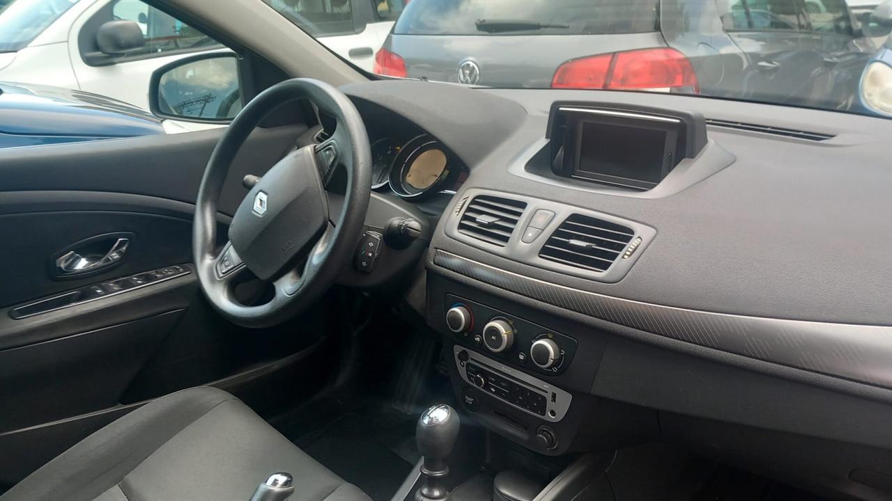 Renault Megane Mégane 1.5 dCi 110CV SporTour Wave