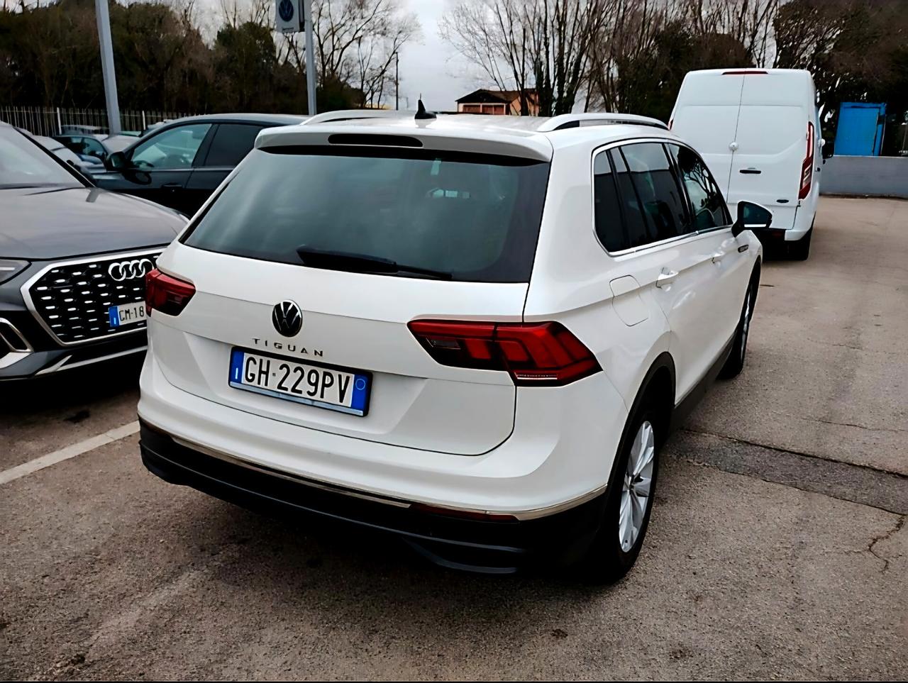 Volkswagen Tiguan 2.0 TDI 150 CV SCR DSG Life