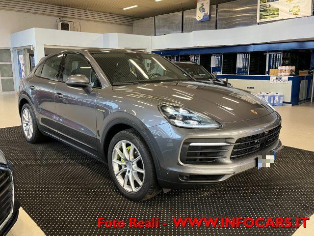 PORSCHE Cayenne Coupé 3.0 V6 E-Hybrid PHEV 5 POSTI Iva Esposta