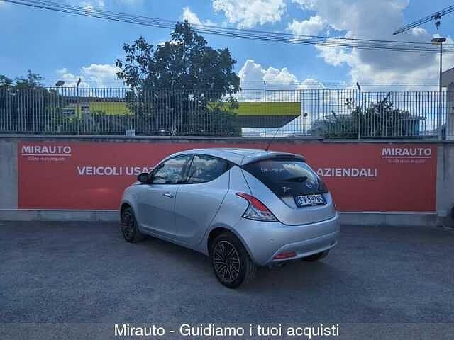 Lancia Ypsilon Ypsilon 1.2 69 CV 5 porte S&S Gold