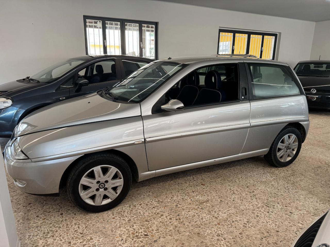 Lancia Y 1.2i cat Elefantino Blu