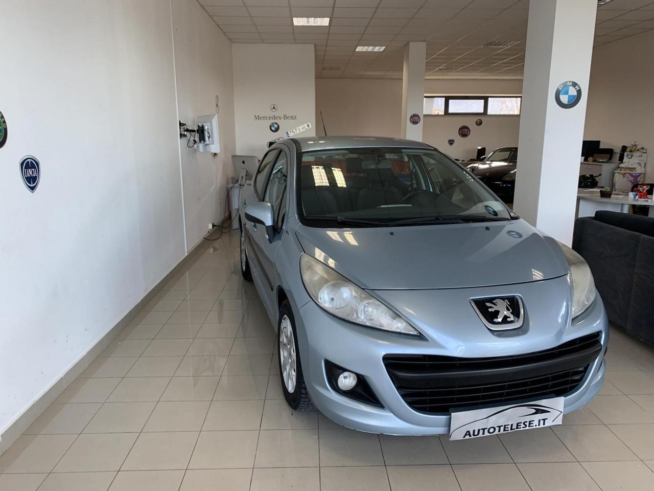 Peugeot 207 1.4 8V 75CV 5p. X Line ECO GPL