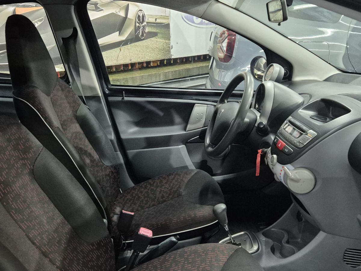 PEUGEOT - 107 - 5p. Plaisir 2Tronic