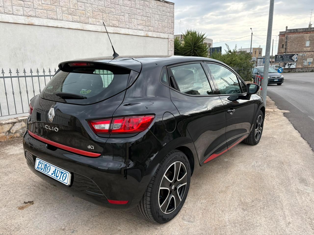 Renault Clio 1.5 dCi 8V 90CV Start&Stop 83gr 5 porte EcoBusiness