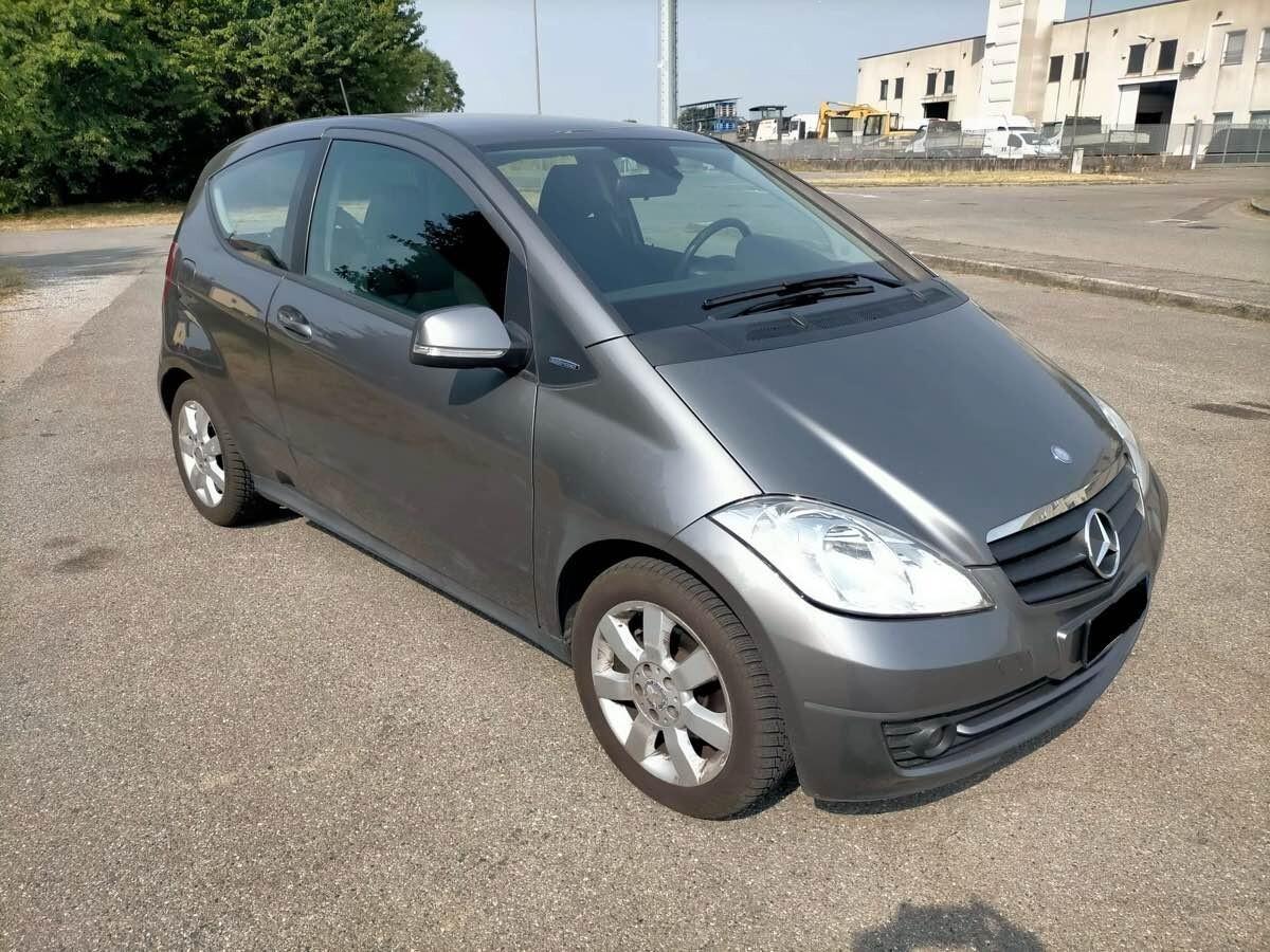 MERCEDES CLASSE A 160 COUPE' SPECIAL EDITION